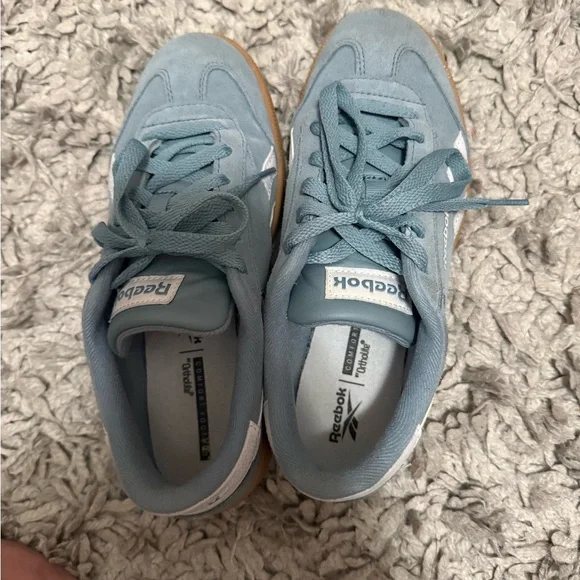 Reebok Womens Blue Sneakers - Picture 5 of 10